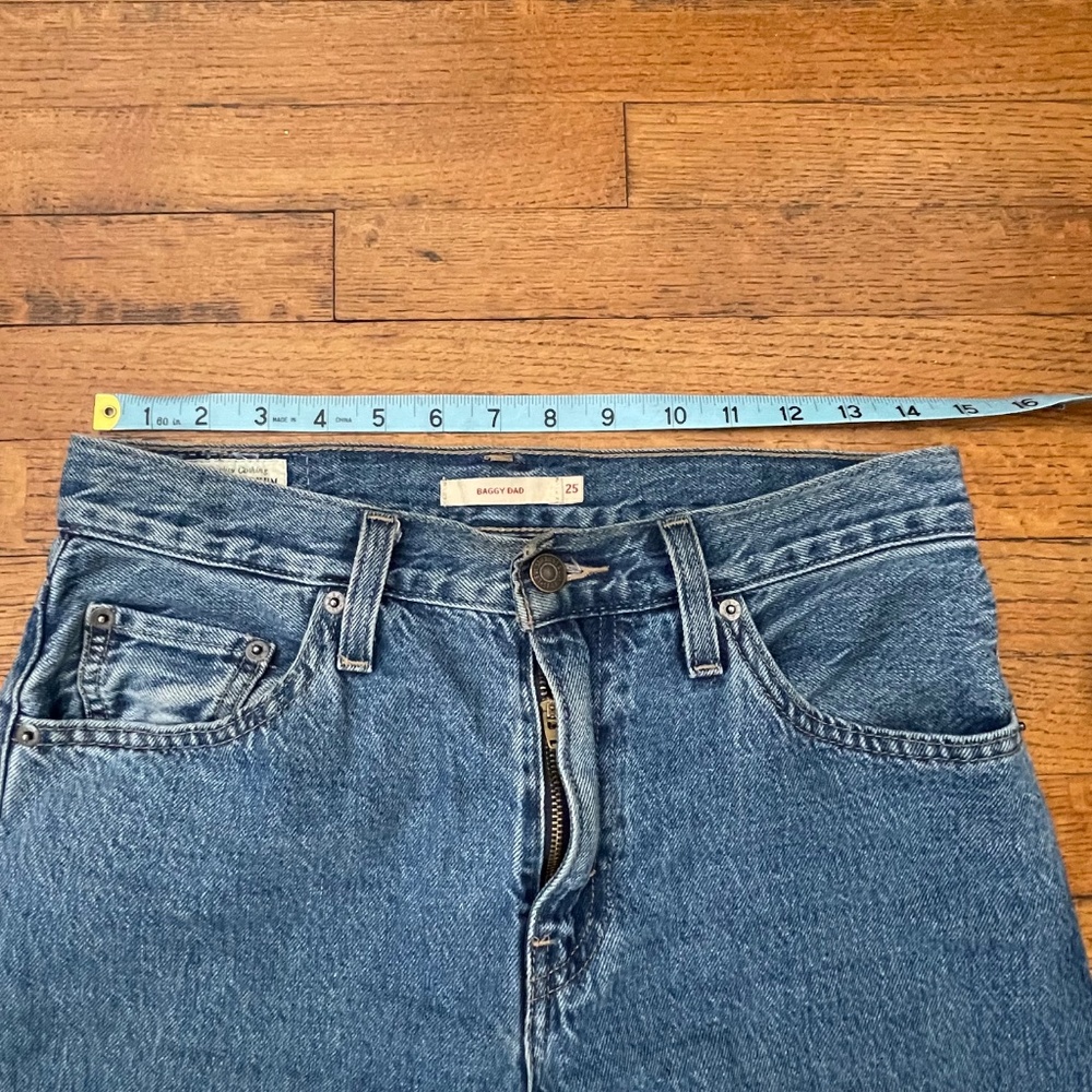 Levi's Premium Baggy Dad 90s Loose Jeans - Picture 5 of 11